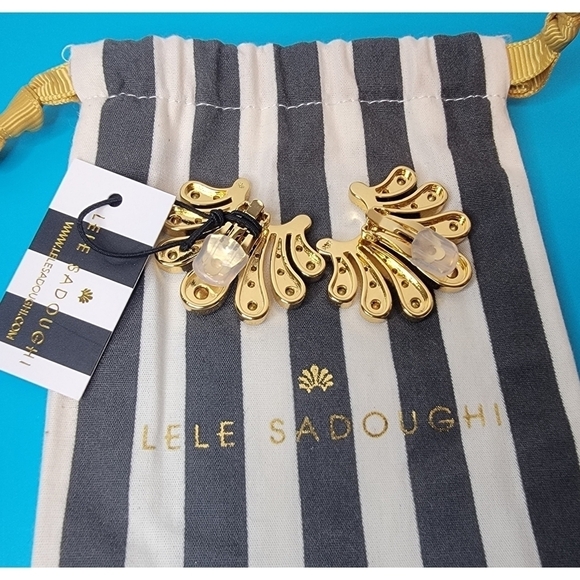 NWT Lele Sadoughi Crystal Button Earrings - Picture 6 of 9